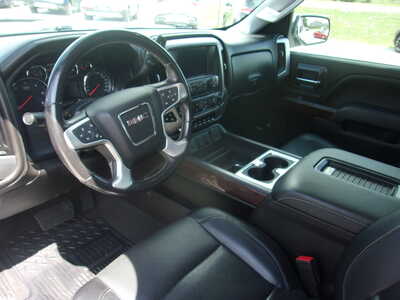 2018 GMC 1500 Crew Cab, $33900. Photo 12