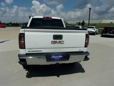 2018 GMC 1500 Crew Cab, $33900. Photo 4
