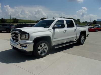 2018 GMC 1500 Crew Cab, $33900. Photo 6