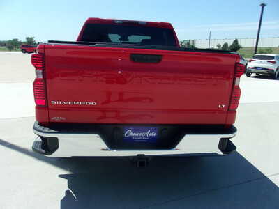 2023 Chevrolet 1500 Crew Cab, $31900. Photo 4