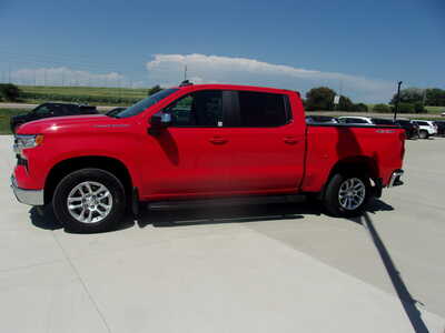 2023 Chevrolet 1500 Crew Cab, $31900. Photo 7