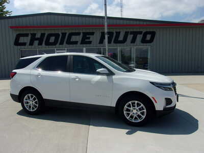 2023 Chevrolet Equinox, $19900. Photo 2