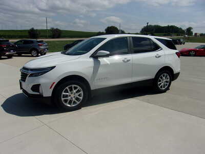2023 Chevrolet Equinox, $19900. Photo 5