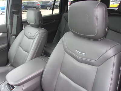 2021 Cadillac XT6, $31900. Photo 12
