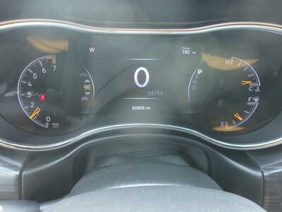 2019 Jeep Grand Cherokee, $21900. Photo 9