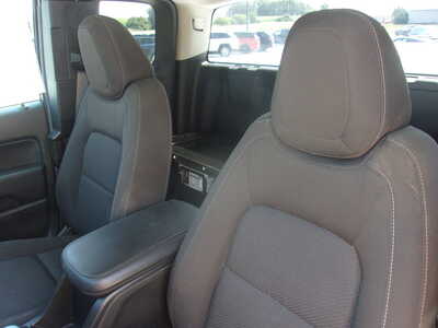 2022 Chevrolet Colorado Crew Cab, $23900. Photo 12