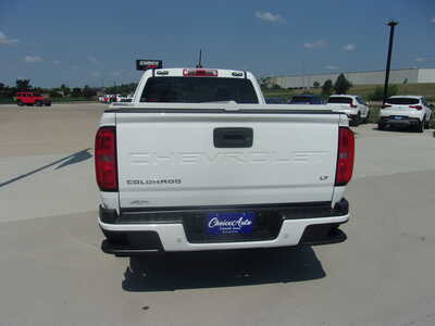 2022 Chevrolet Colorado Crew Cab, $23900. Photo 4