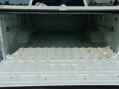2022 Chevrolet Colorado Crew Cab, $23900. Photo 9