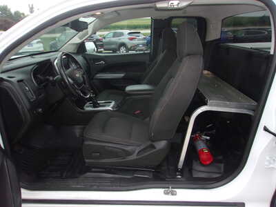 2022 Chevrolet Colorado Crew Cab, $17900. Photo 11
