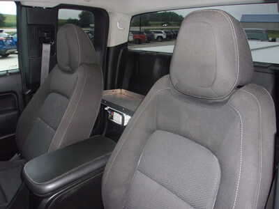 2022 Chevrolet Colorado Crew Cab, $17900. Photo 12