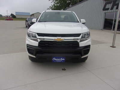 2022 Chevrolet Colorado Crew Cab, $17900. Photo 4