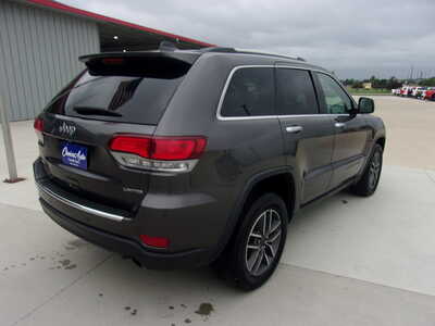 2020 Jeep Grand Cherokee, $21900. Photo 3