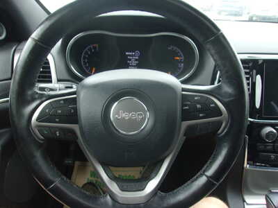 2020 Jeep Grand Cherokee, $21900. Photo 8