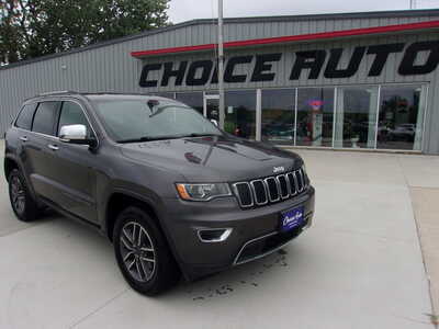 2020 Jeep Grand Cherokee, $21900. Photo 1