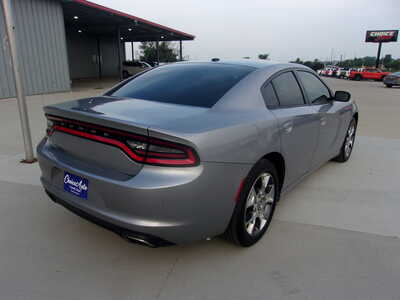 2015 Dodge Charger, $12900. Photo 3