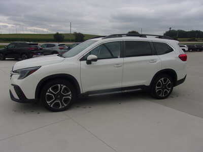 2023 Subaru Ascent, $30800. Photo 6