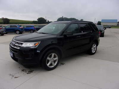 2018 Ford Explorer, $15900. Photo 6