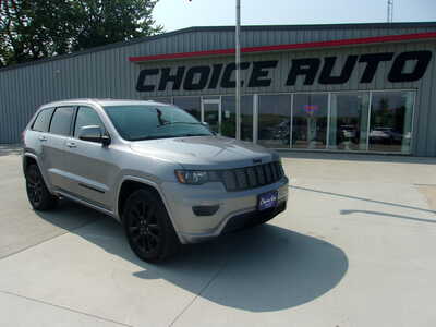 2018 Jeep Grand Cherokee, $20400. Photo 1
