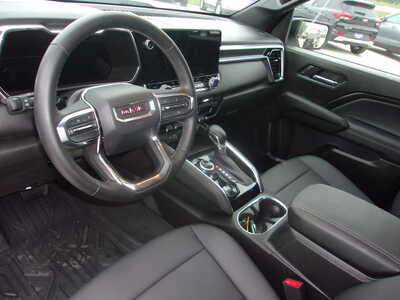 2024 GMC Canyon Crew Cab, $41800. Photo 11