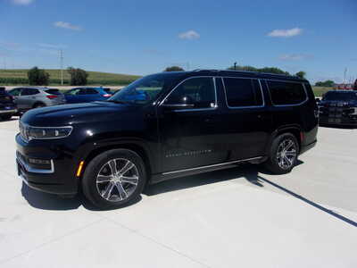 2024 Jeep Grand Wagoneer, $46800. Photo 6