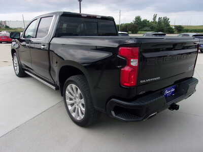 2019 Chevrolet 1500 Crew Cab, $35900. Photo 8