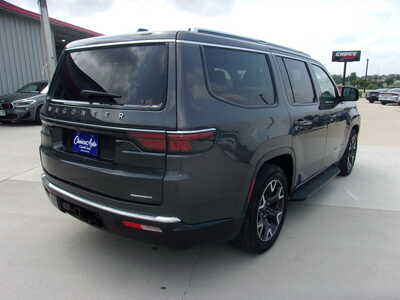 2024 Jeep Wagoneer, $41900. Photo 3