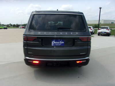 2024 Jeep Wagoneer, $41900. Photo 4