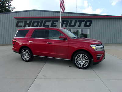 2022 Ford Expedition, $40800. Photo 2