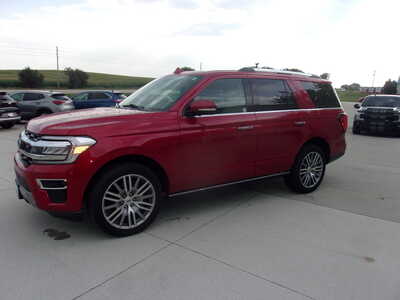 2022 Ford Expedition, $40800. Photo 6