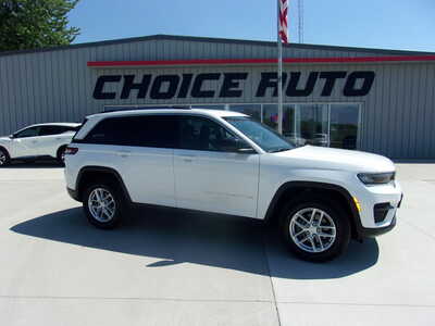 2023 Jeep Grand Cherokee, $23900. Photo 2