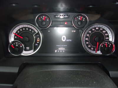 2019 RAM 1500 Crew Cab, $21800. Photo 12