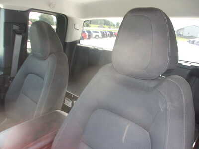 2021 Chevrolet Colorado Crew Cab, $14800. Photo 11