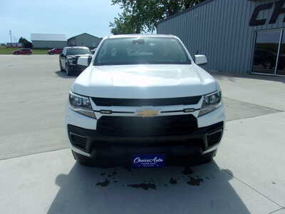 2021 Chevrolet Colorado Crew Cab, $14800. Photo 4