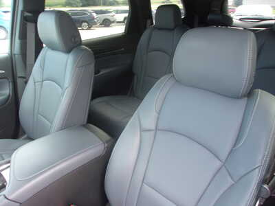 2024 Buick Enclave, $29800. Photo 12