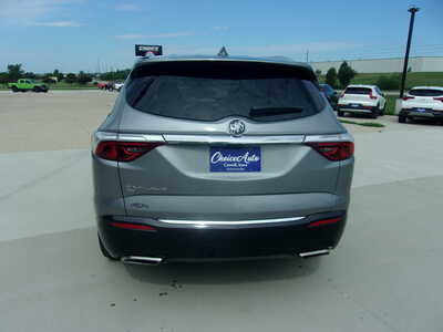 2024 Buick Enclave, $29800. Photo 4