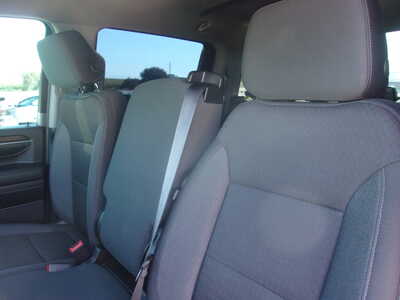 2024 Chevrolet 2500 Crew Cab, $49800. Photo 11