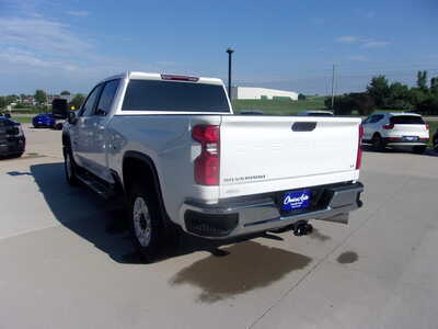 2024 Chevrolet 2500 Crew Cab, $49800. Photo 6
