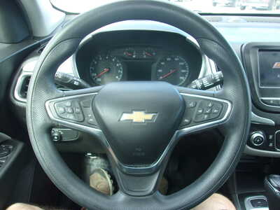 2020 Chevrolet Equinox, $20400. Photo 9