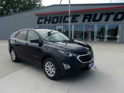 2020 Chevrolet Equinox, $20400. Photo 1