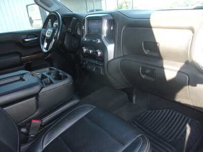 2020 GMC 1500 Crew Cab, $29800. Photo 11