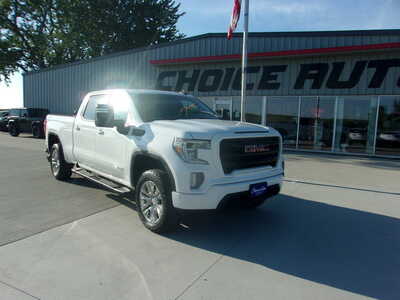 2020 GMC 1500 Crew Cab, $29800. Photo 1