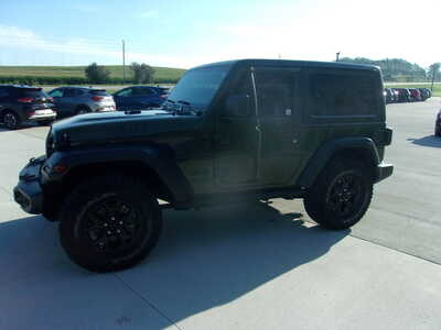 2021 Jeep Wrangler, $21800. Photo 6