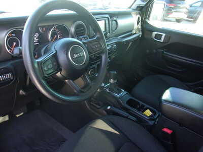 2021 Jeep Wrangler, $21800. Photo 8