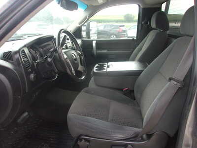 2007 Chevrolet 2500 Reg Cab, $15000. Photo 11