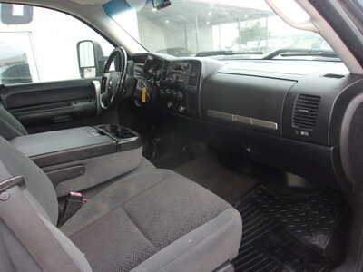 2007 Chevrolet 2500 Reg Cab, $15000. Photo 8