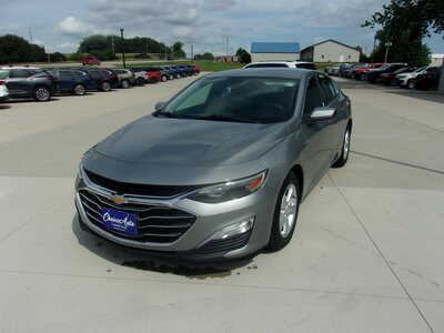 2023 Chevrolet Malibu, $17800. Photo 5