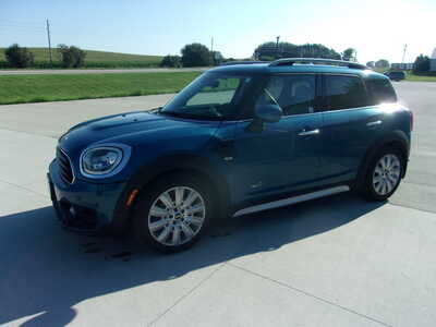 2018 MINI Cooper Countryman, $16800. Photo 5
