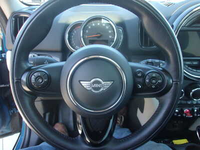 2018 MINI Cooper Countryman, $16800. Photo 8