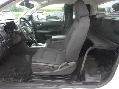 2022 Chevrolet Colorado Crew Cab, $19800. Photo 10
