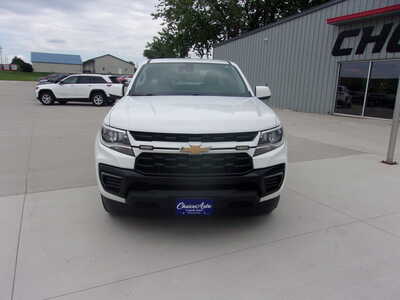 2022 Chevrolet Colorado Crew Cab, $19800. Photo 4